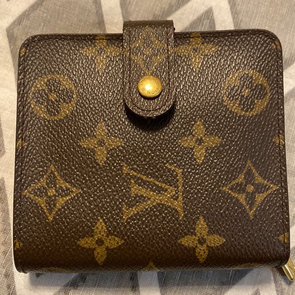 Louis Vuitton Vintage Wallet